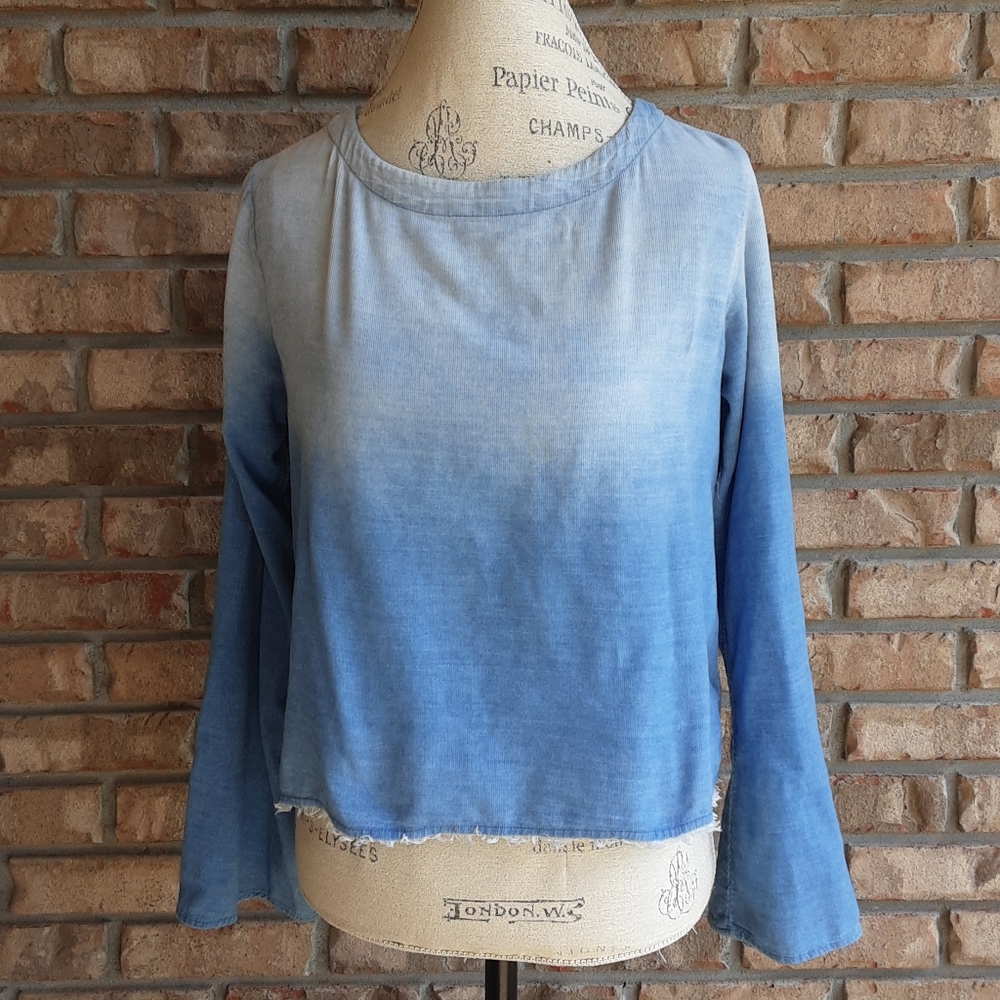 Cloth & Stone Anthropologie Ombree Tie Back Top with Bell Sleeves.